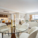 Apartamentos de 4 dormitorios en venta en Nueva Andalucía – R5237755 Apartamentos de 4 dormitorios en venta en Nueva Andalucía – R5237755