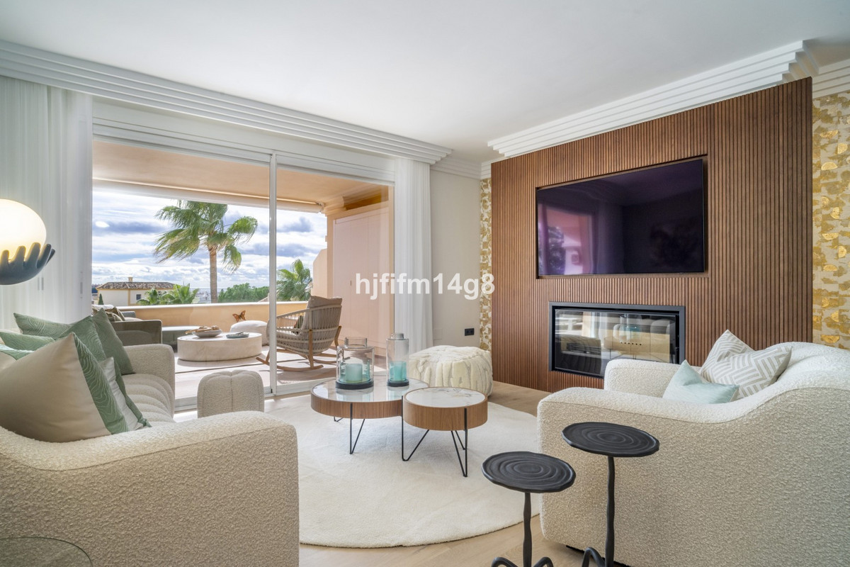 Apartamentos de 4 dormitorios en venta en Nueva Andalucía – R5237755 Apartamentos de 4 dormitorios en venta en Nueva Andalucía – R5237755