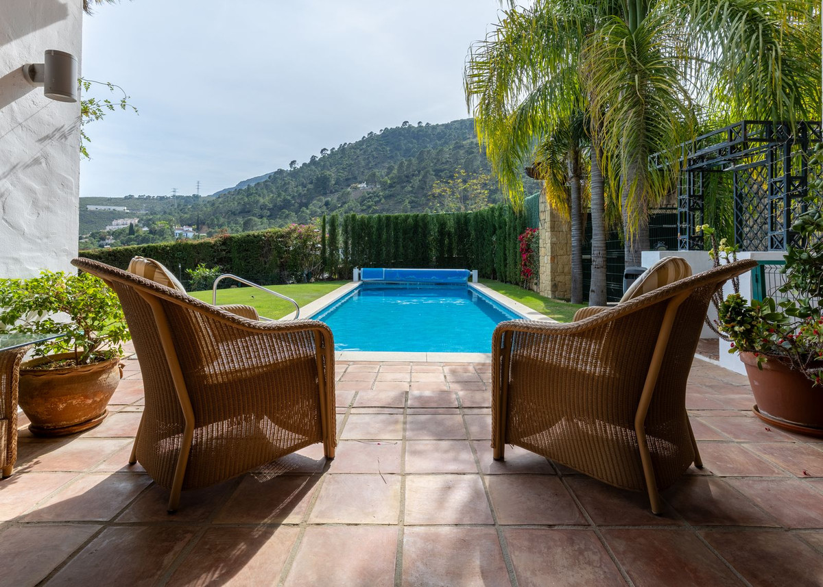 Villas de 4 dormitorios en venta en Benahavís – R5371873 Villas de 4 dormitorios en venta en Benahavís – R5371873