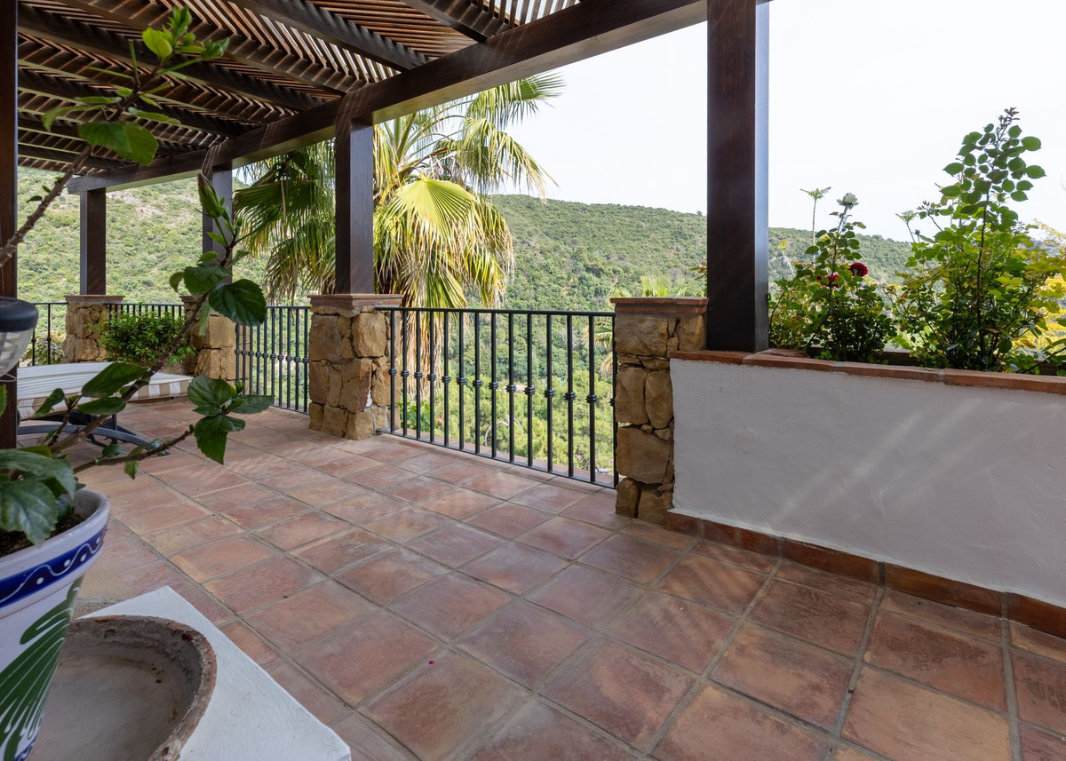 Villas de 4 dormitorios en venta en Benahavís – R5371873 Villas de 4 dormitorios en venta en Benahavís – R5371873