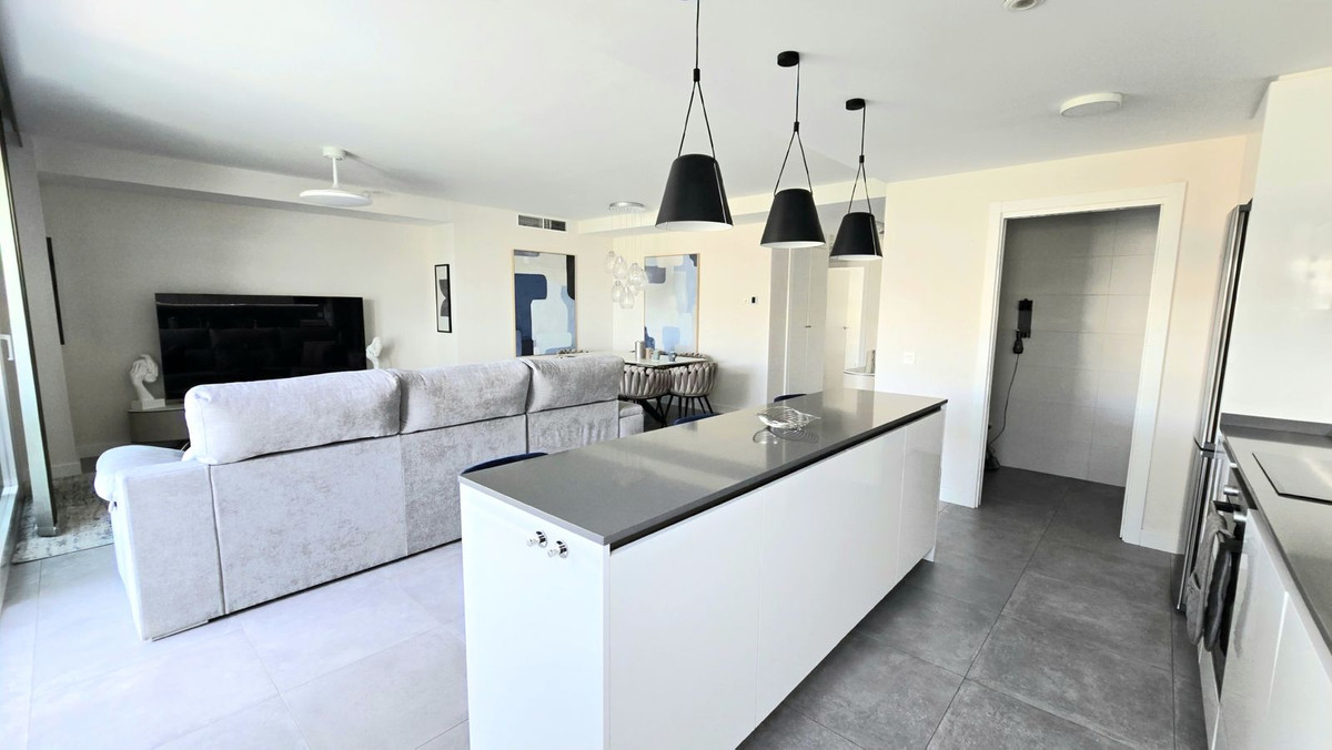 4 bedroom Apartments for sale in La Cala de Mijas – R5374174 4 bedroom Apartments for sale in La Cala de Mijas – R5374174