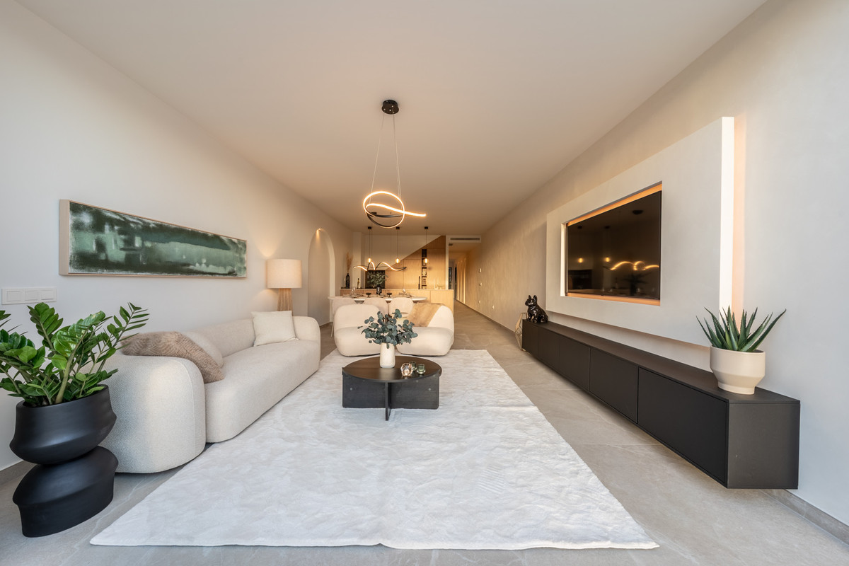 4 bedroom Townhouses for sale in Nueva Andalucía – R5204953 4 bedroom Townhouses for sale in Nueva Andalucía – R5204953