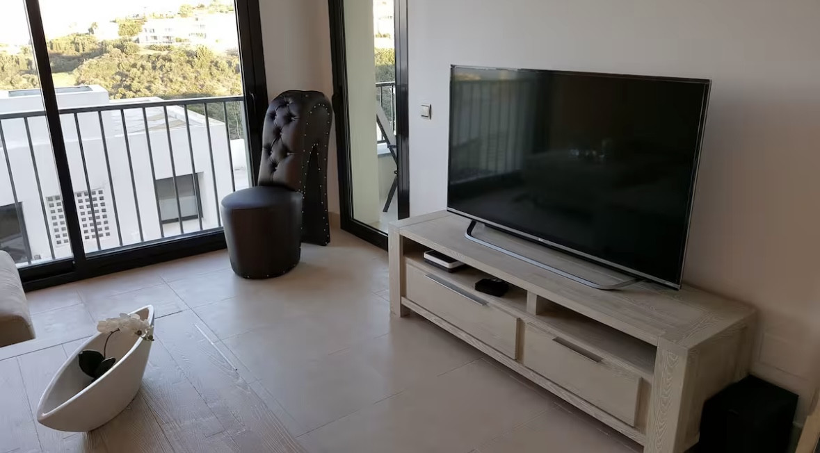 2 bedroom Apartments for sale in Altos de los Monteros – R5009995