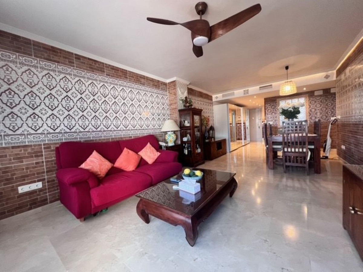 Aticos de 2 dormitorios en venta en San Pedro de Alcántara – R4951093 Aticos de 2 dormitorios en venta en San Pedro de Alcántara – R4951093