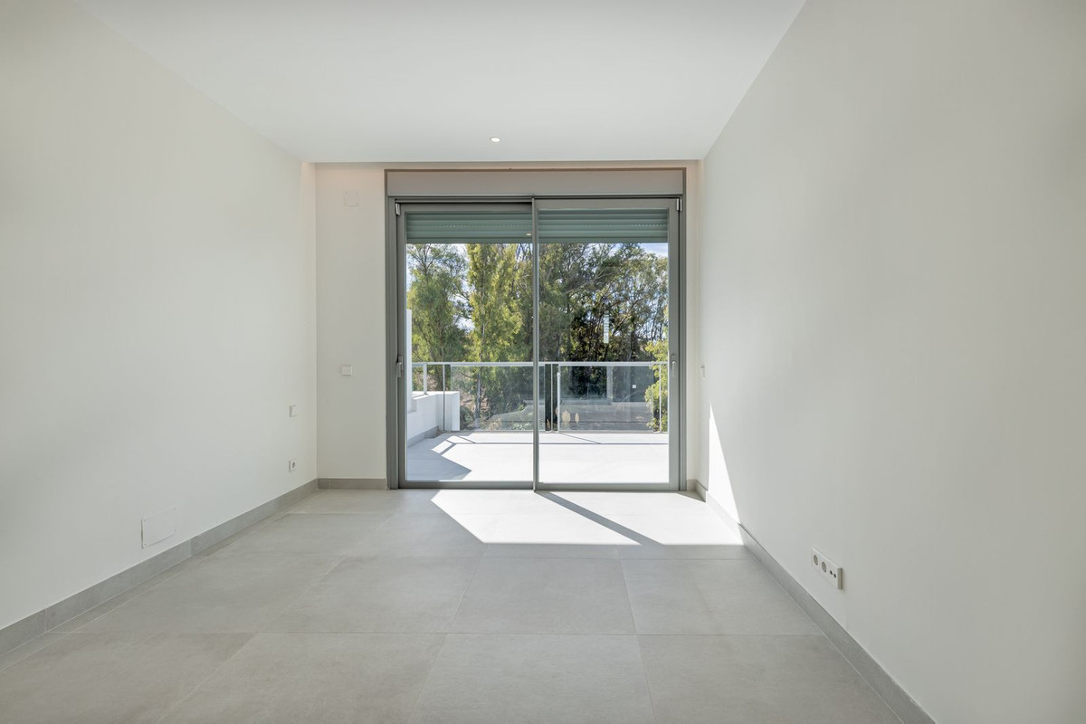 Pareados de 4 dormitorios en venta en San Pedro de Alcántara – R5338780 Pareados de 4 dormitorios en venta en San Pedro de Alcántara – R5338780