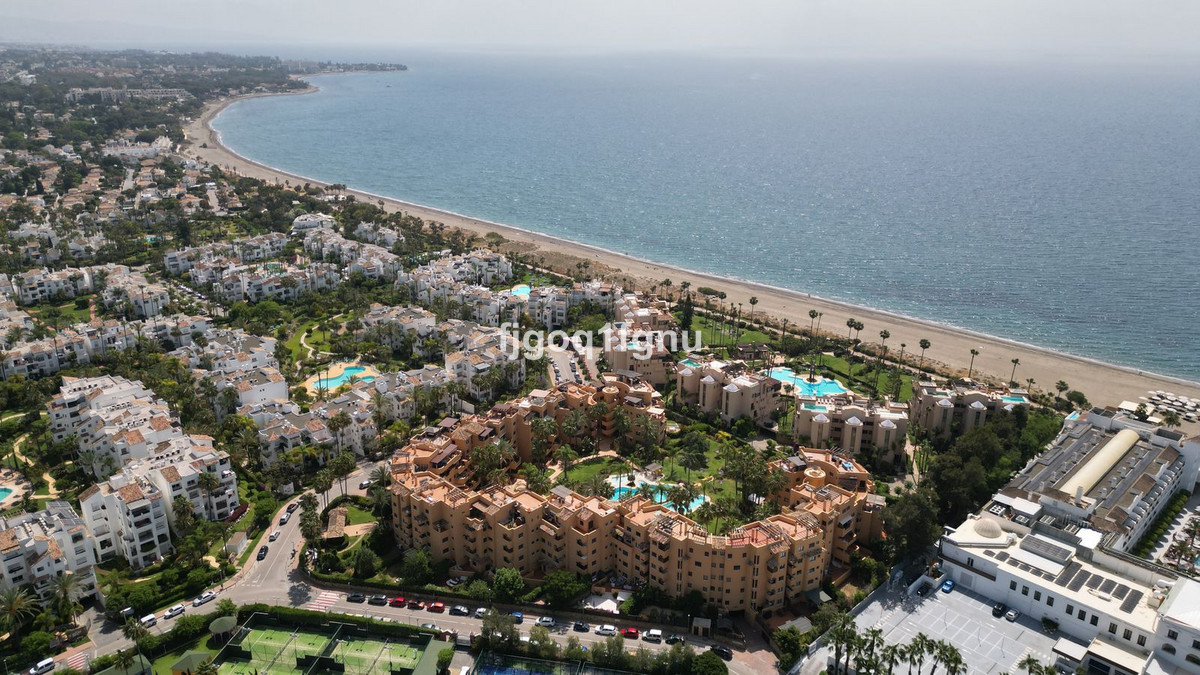 Apartamentos de 4 dormitorios en venta en Atalaya – R5383906 Apartamentos de 4 dormitorios en venta en Atalaya – R5383906