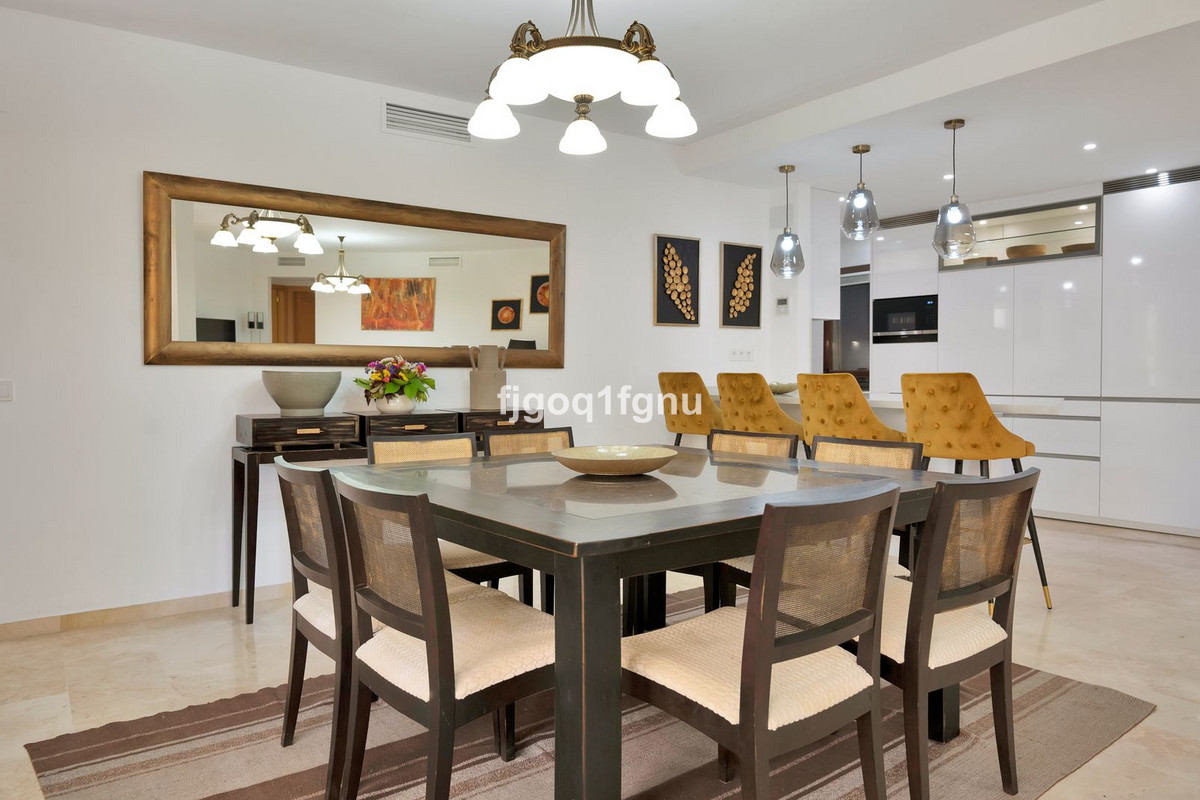 Apartamentos de 4 dormitorios en venta en Atalaya – R5383906 Apartamentos de 4 dormitorios en venta en Atalaya – R5383906