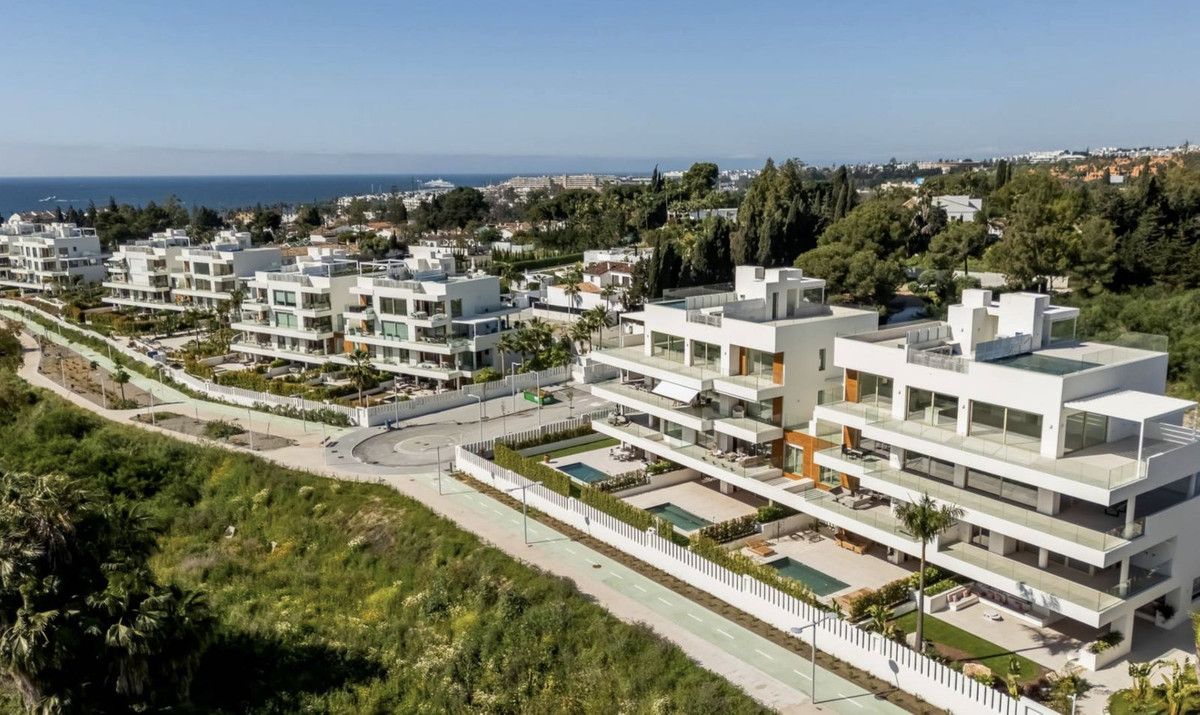 Apartamentos de 3 dormitorios en venta en Milla de Oro – R5388004 Apartamentos de 3 dormitorios en venta en Milla de Oro – R5388004