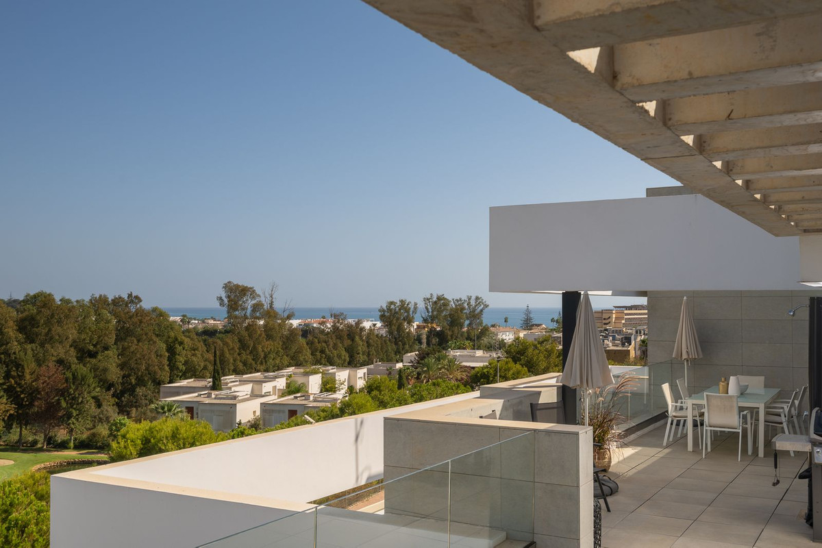 3 bedroom Penthouses for sale in La Cala de Mijas – R5215402 3 bedroom Penthouses for sale in La Cala de Mijas – R5215402