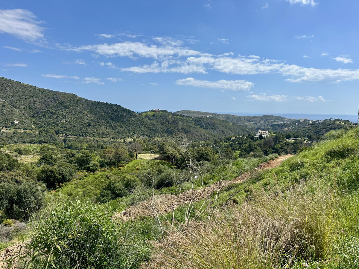 Plots for sale in Benahav�s – R5007472 Plots for sale in Benahav�s – R5007472