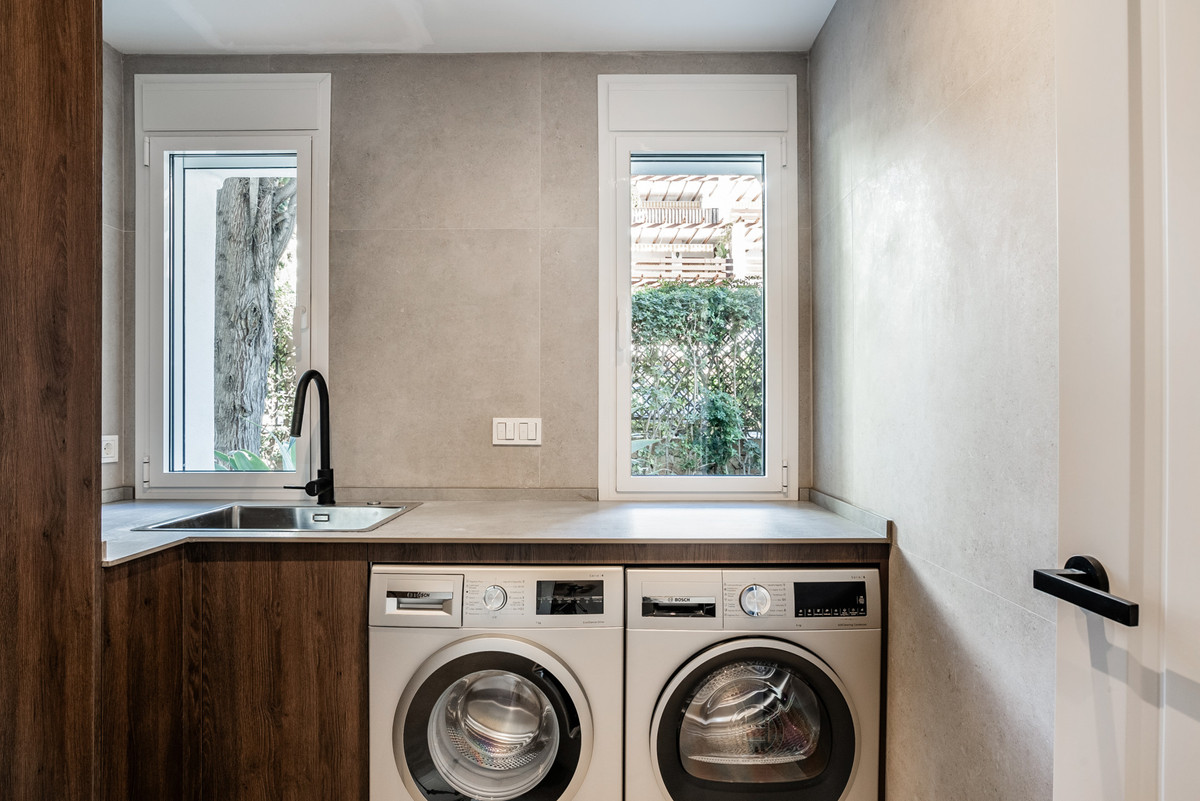 Apartamentos de 4 dormitorios en venta en Milla de Oro – R5209594 Apartamentos de 4 dormitorios en venta en Milla de Oro – R5209594