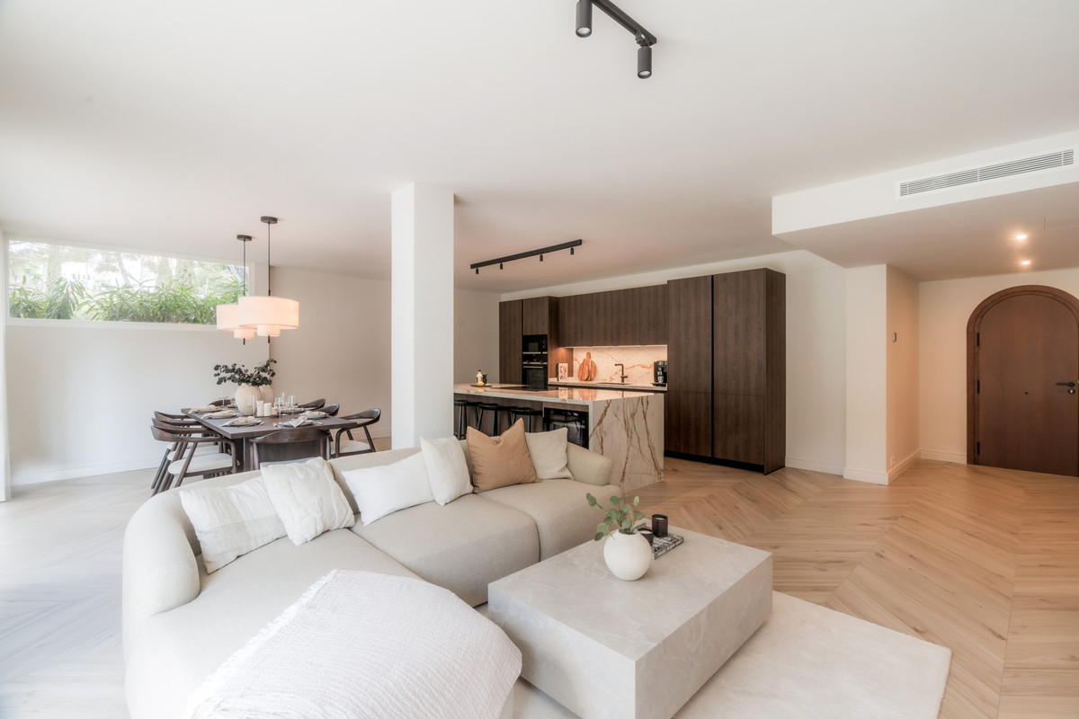Apartamentos de 4 dormitorios en venta en Milla de Oro – R5209594 Apartamentos de 4 dormitorios en venta en Milla de Oro – R5209594