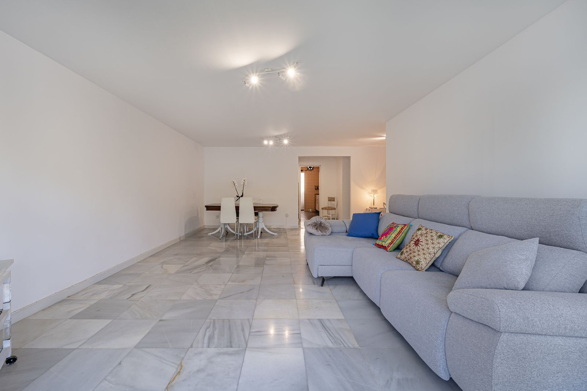 Apartamentos de 4 dormitorios en venta en Nueva Andaluc�a – R4455160 Apartamentos de 4 dormitorios en venta en Nueva Andaluc�a – R4455160
