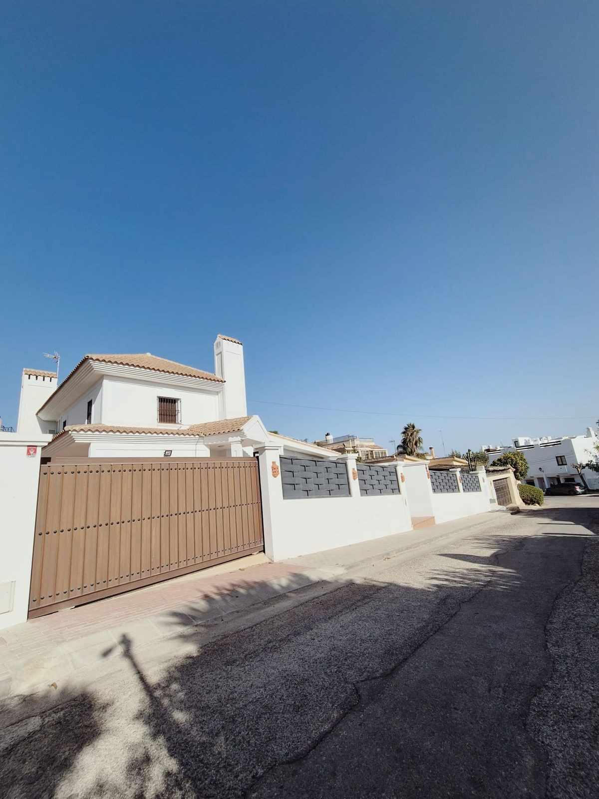 Villas de 5 dormitorios en venta en San Pedro de Alcántara – R4801684 Villas de 5 dormitorios en venta en San Pedro de Alcántara – R4801684