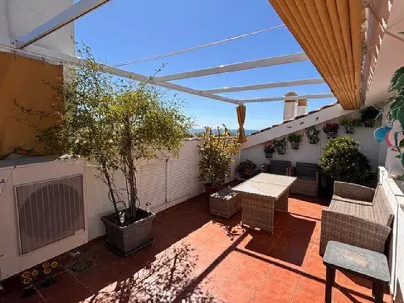 Apartamentos de 4 dormitorios en venta en Milla de Oro – R5384002 Apartamentos de 4 dormitorios en venta en Milla de Oro – R5384002