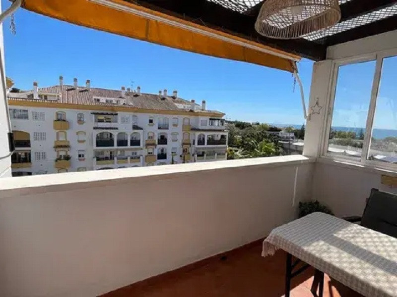 Apartamentos de 4 dormitorios en venta en Milla de Oro – R5384002 Apartamentos de 4 dormitorios en venta en Milla de Oro – R5384002