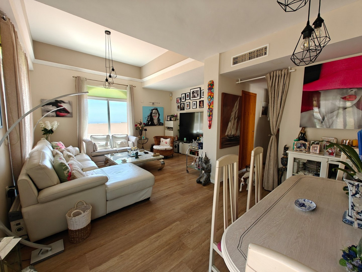 Aticos de 2 dormitorios en venta en Calahonda – R5304631 Aticos de 2 dormitorios en venta en Calahonda – R5304631