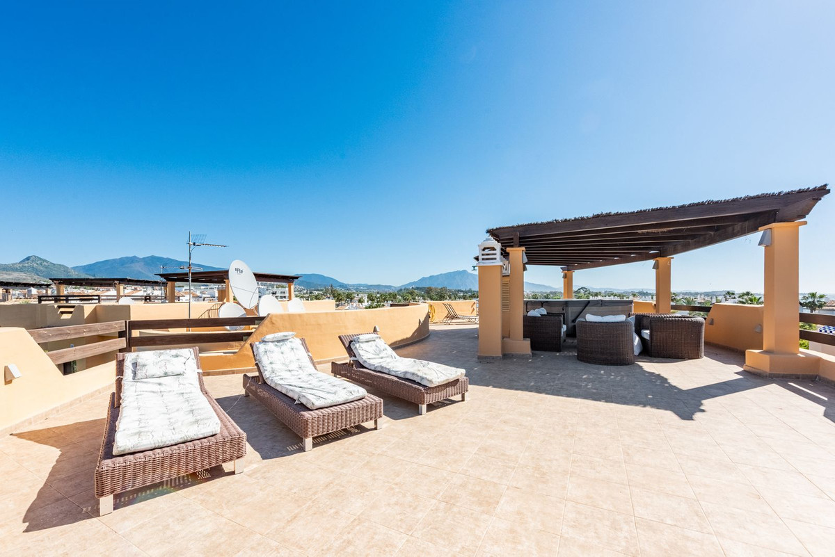 3 bedroom Penthouses for sale in Atalaya – R5031946 3 bedroom Penthouses for sale in Atalaya – R5031946