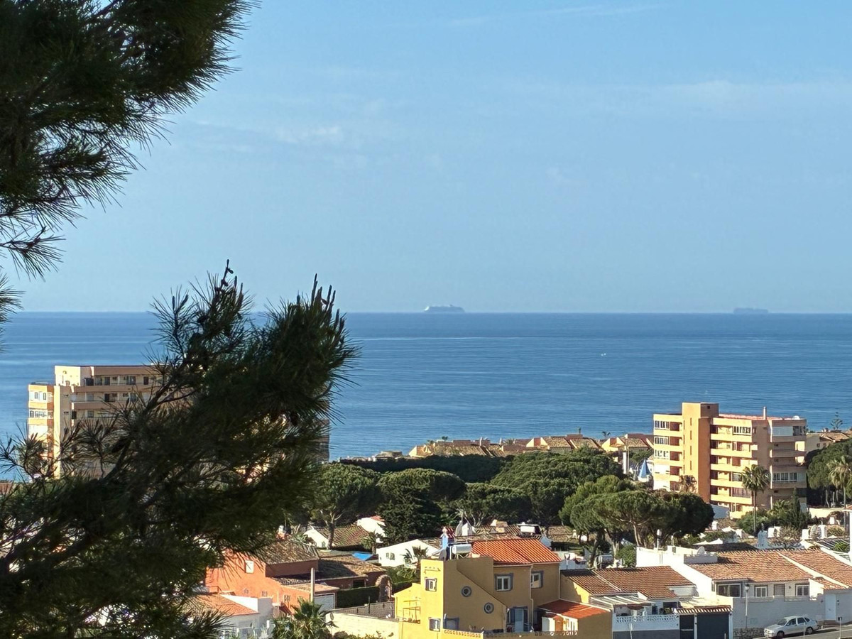 Aticos de 2 dormitorios en venta en Riviera del Sol – R5367655