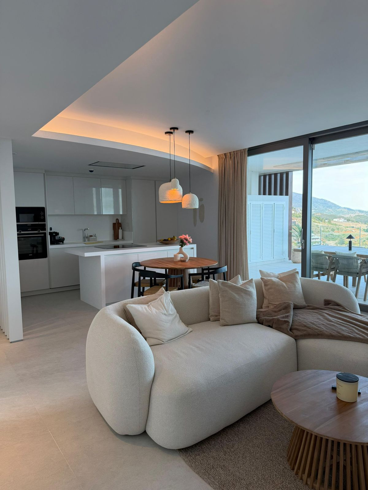 Aticos de 2 dormitorios en venta en Benahavís – R5382772 Aticos de 2 dormitorios en venta en Benahavís – R5382772