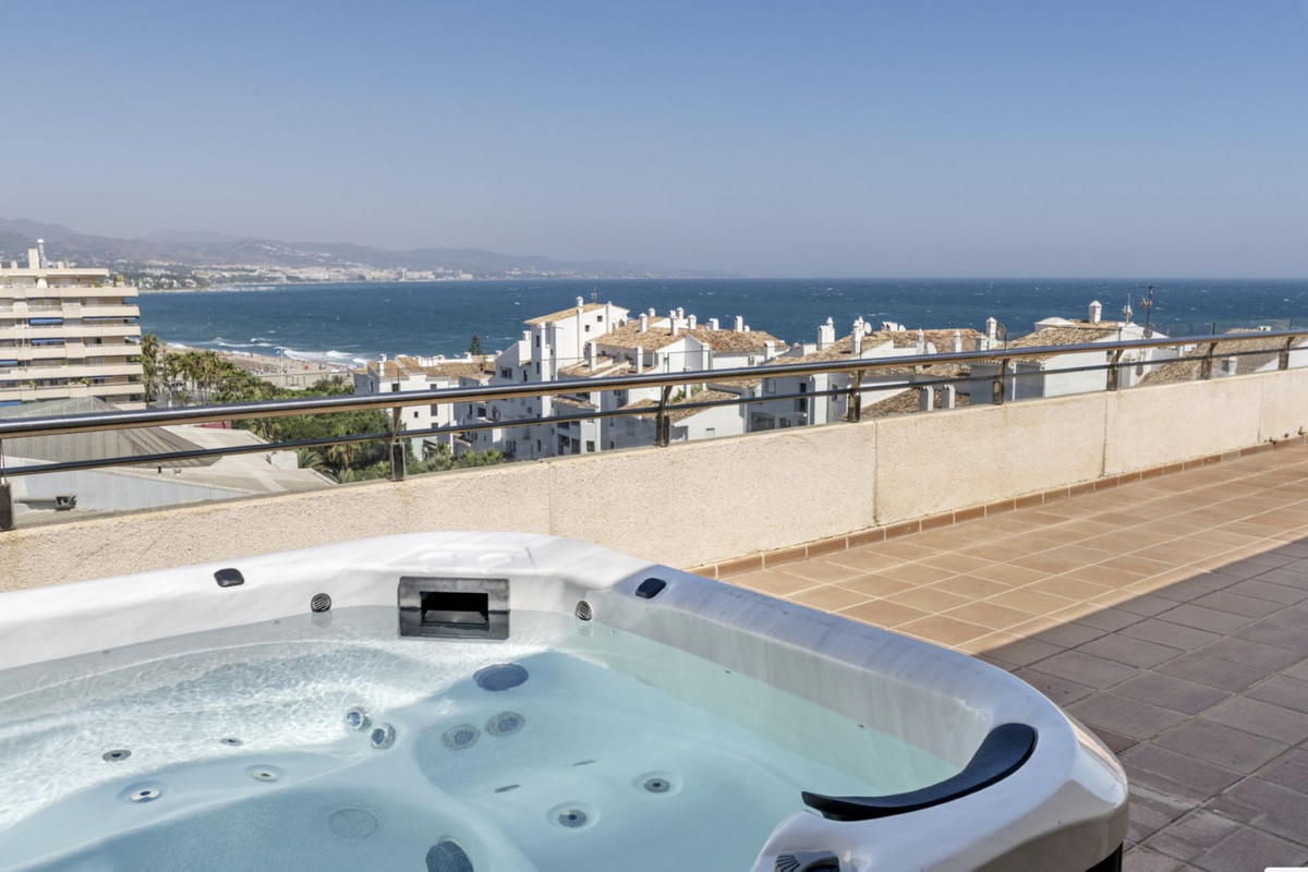 3 bedroom Penthouses for sale in Puerto Banús – R5339212 3 bedroom Penthouses for sale in Puerto Banús – R5339212