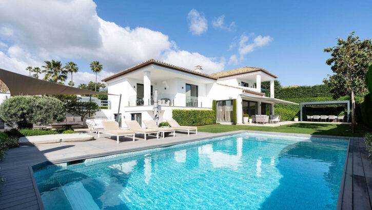 5 bedroom Villas for sale in Nueva Andaluc�a – R5037058 5 bedroom Villas for sale in Nueva Andaluc�a – R5037058 in