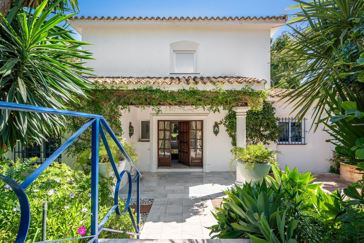 3 bedroom Villas for sale in Nueva Andalucía – R5387122 3 bedroom Villas for sale in Nueva Andalucía – R5387122