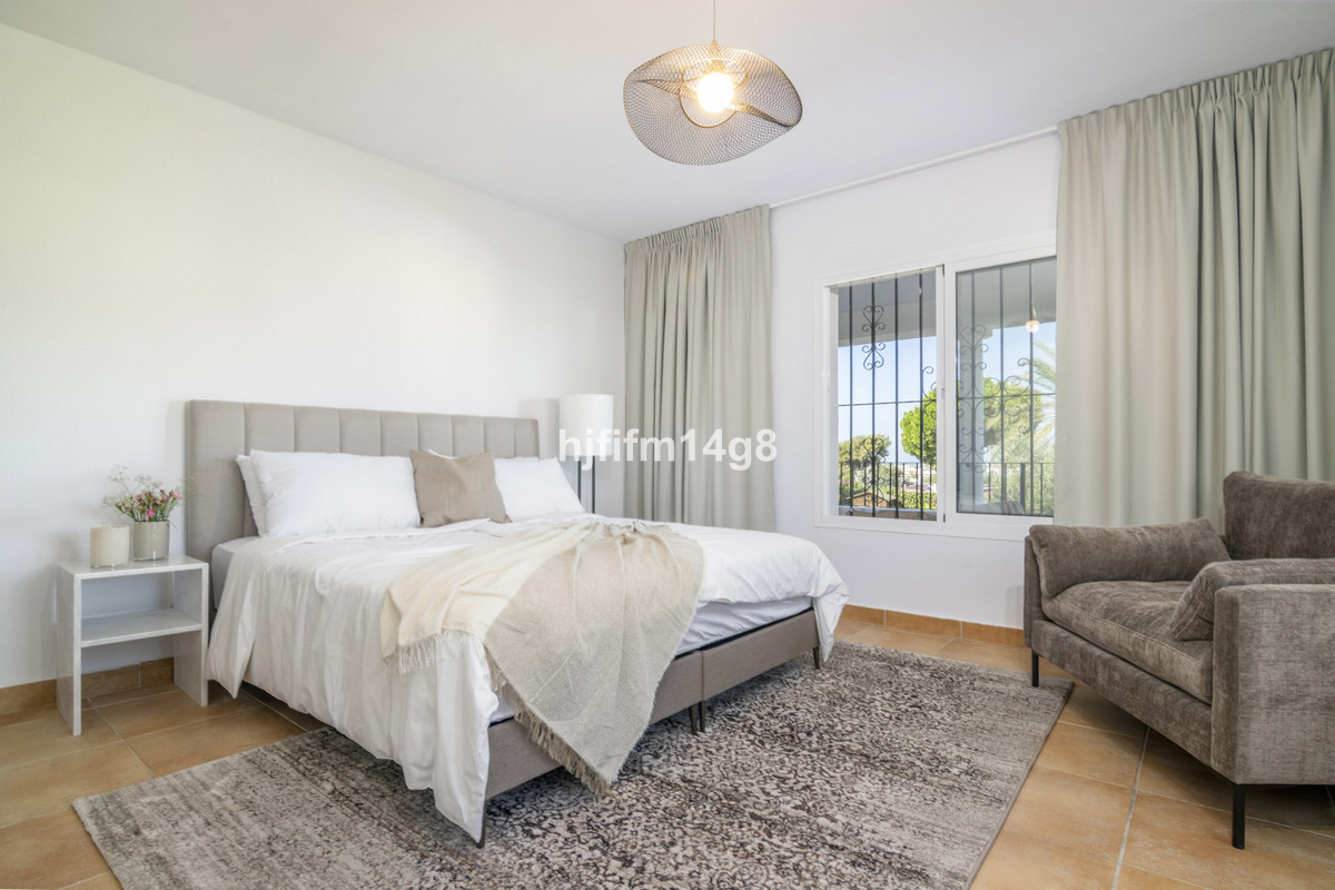 Villas de 7 dormitorios en venta en San Pedro de Alcántara – R4646440 Villas de 7 dormitorios en venta en San Pedro de Alcántara – R4646440