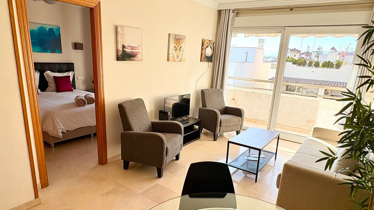 Aticos de 1 dormitorio en venta en Marbella – R5396620 Aticos de 1 dormitorio en venta en Marbella – R5396620
