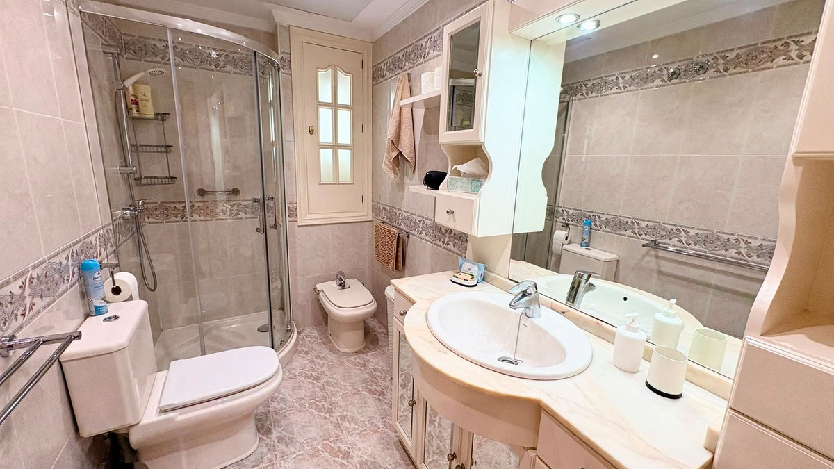 Aticos de 1 dormitorio en venta en Marbella – R5396620 Aticos de 1 dormitorio en venta en Marbella – R5396620
