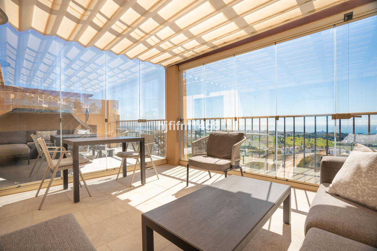Aticos de 2 dormitorios en venta en Benahavís – R5338138 Aticos de 2 dormitorios en venta en Benahavís – R5338138