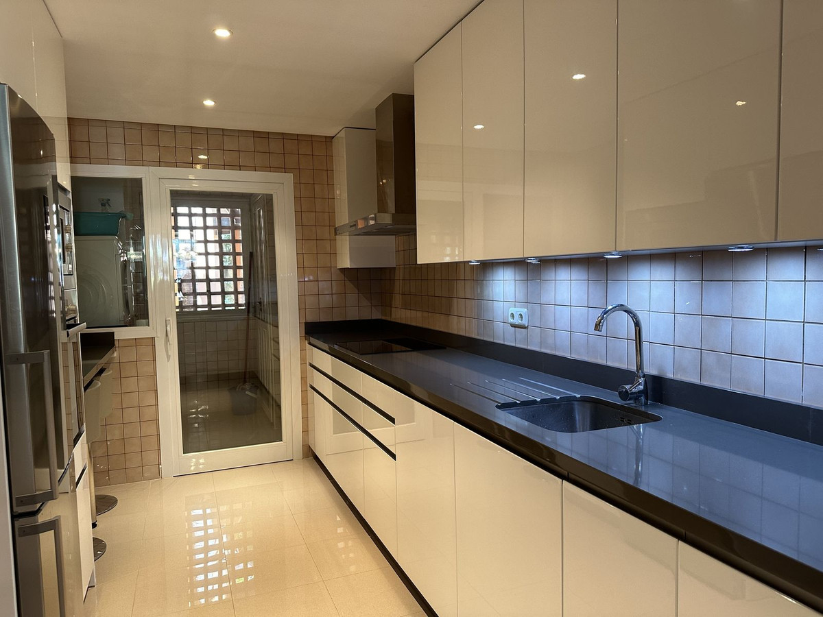 3 bedroom Apartments for sale in Nueva Andalucía – R4826191 3 bedroom Apartments for sale in Nueva Andalucía – R4826191