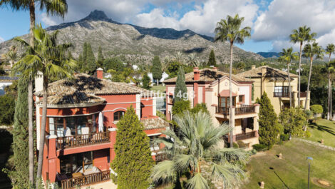 6 bedroom Villas for sale in Milla de Oro – R4918387