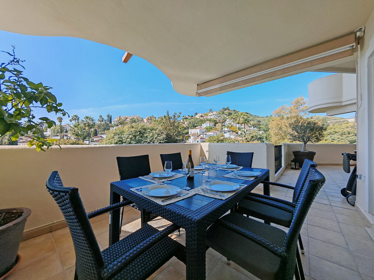 Apartamentos de 2 dormitorios en venta en Nueva Andalucía – R4970038 Apartamentos de 2 dormitorios en venta en Nueva Andalucía – R4970038
