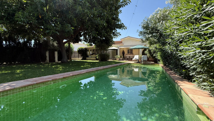Villas de 3 dormitorios en venta en San Pedro de Alcántara – R4913401 Villas de 3 dormitorios en venta en San Pedro de Alcántara – R4913401 en
