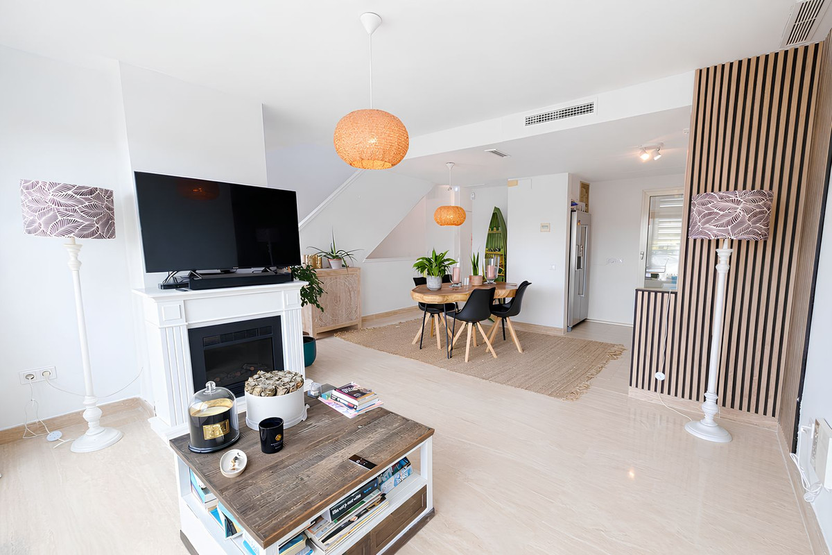 2 bedroom Apartments for sale in La Cala de Mijas – R5341963 2 bedroom Apartments for sale in La Cala de Mijas – R5341963
