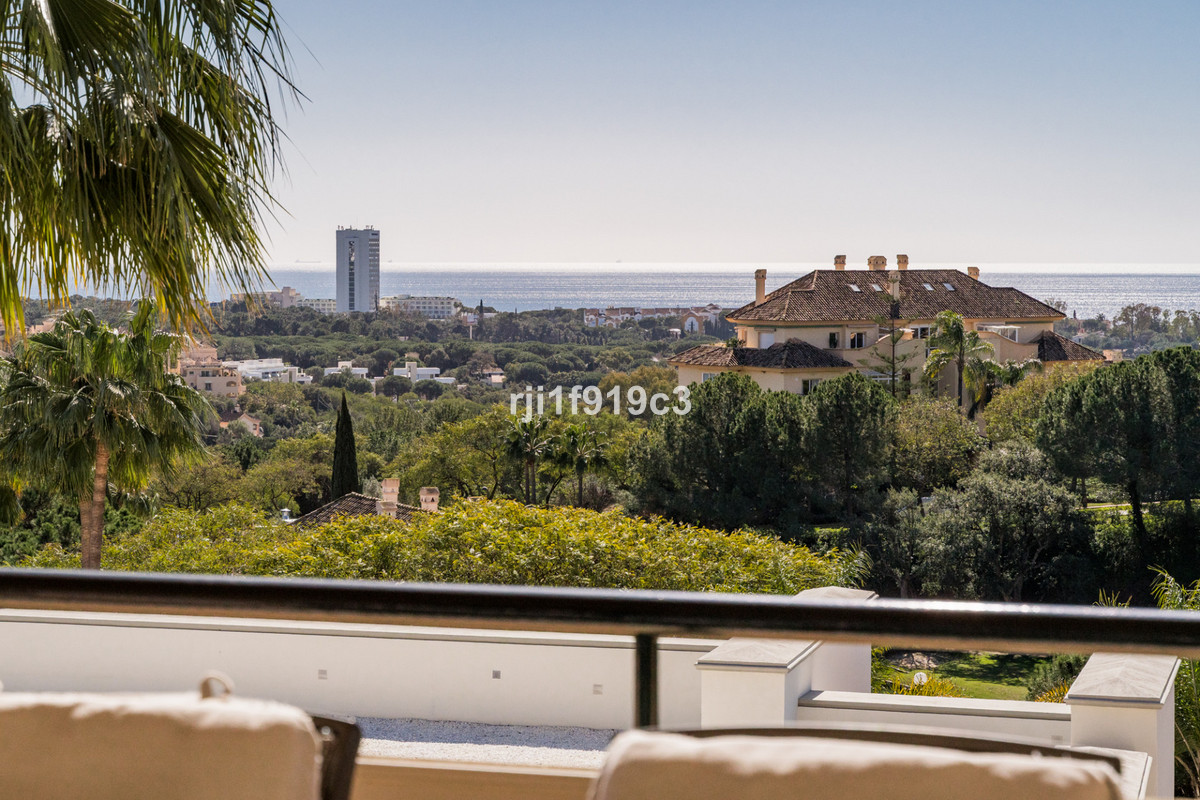 Apartamentos de 3 dormitorios en venta en Elviria Hills – R5320297 Apartamentos de 3 dormitorios en venta en Elviria Hills – R5320297