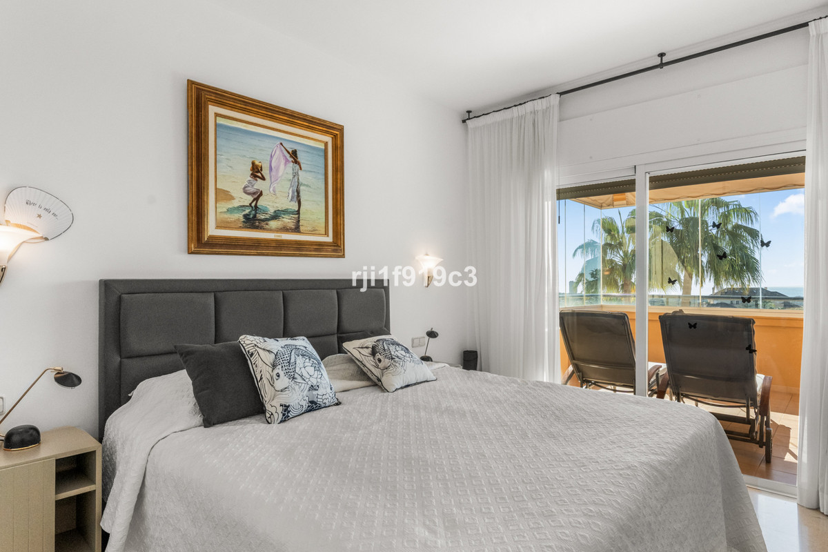 Apartamentos de 3 dormitorios en venta en Elviria Hills – R5320297 Apartamentos de 3 dormitorios en venta en Elviria Hills – R5320297