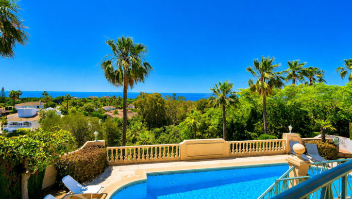 6 bedroom Villas for sale in Hacienda Las Chapas – R5390014 6 bedroom Villas for sale in Hacienda Las Chapas – R5390014 in