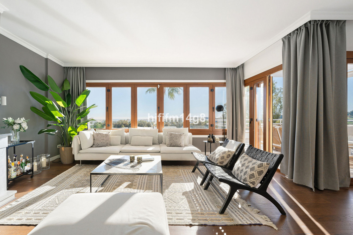 Apartamentos de 5 dormitorios en venta en Nueva Andalucía – R4977193 Apartamentos de 5 dormitorios en venta en Nueva Andalucía – R4977193