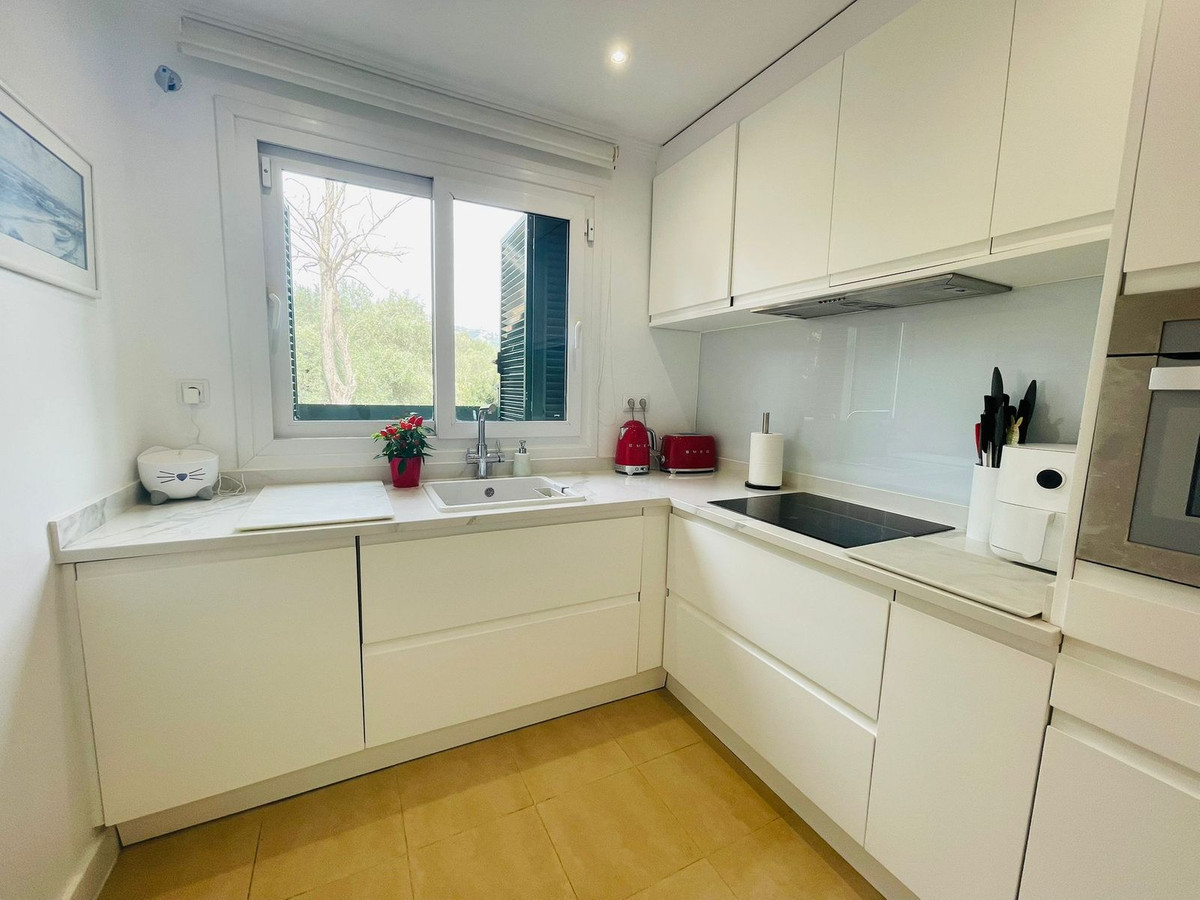 Adosados de 5 dormitorios en venta en Bahía de Marbella – R5358190 Adosados de 5 dormitorios en venta en Bahía de Marbella – R5358190