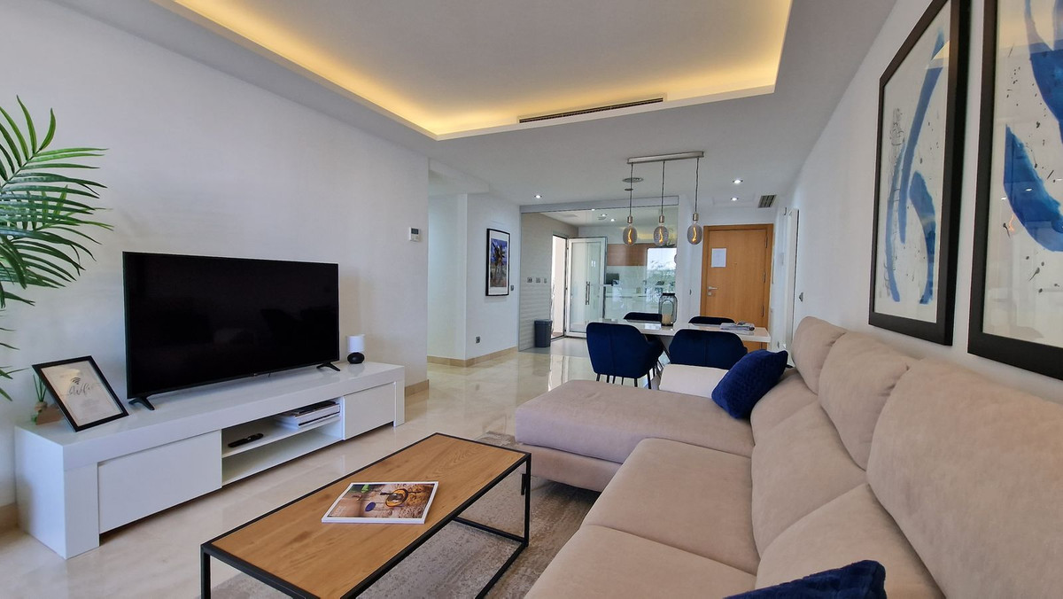Aticos de 3 dormitorios en venta en San Pedro de Alc�ntara – R5369218