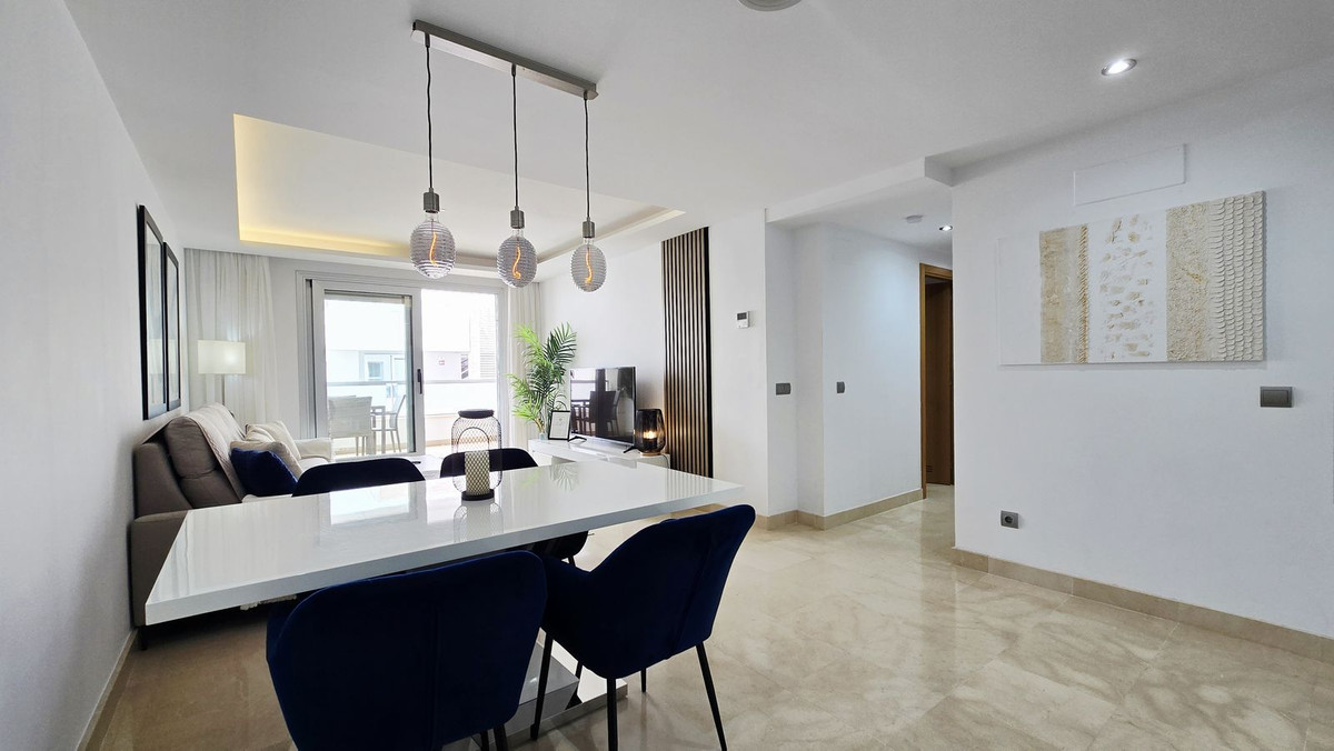Aticos de 3 dormitorios en venta en San Pedro de Alc�ntara – R5369218