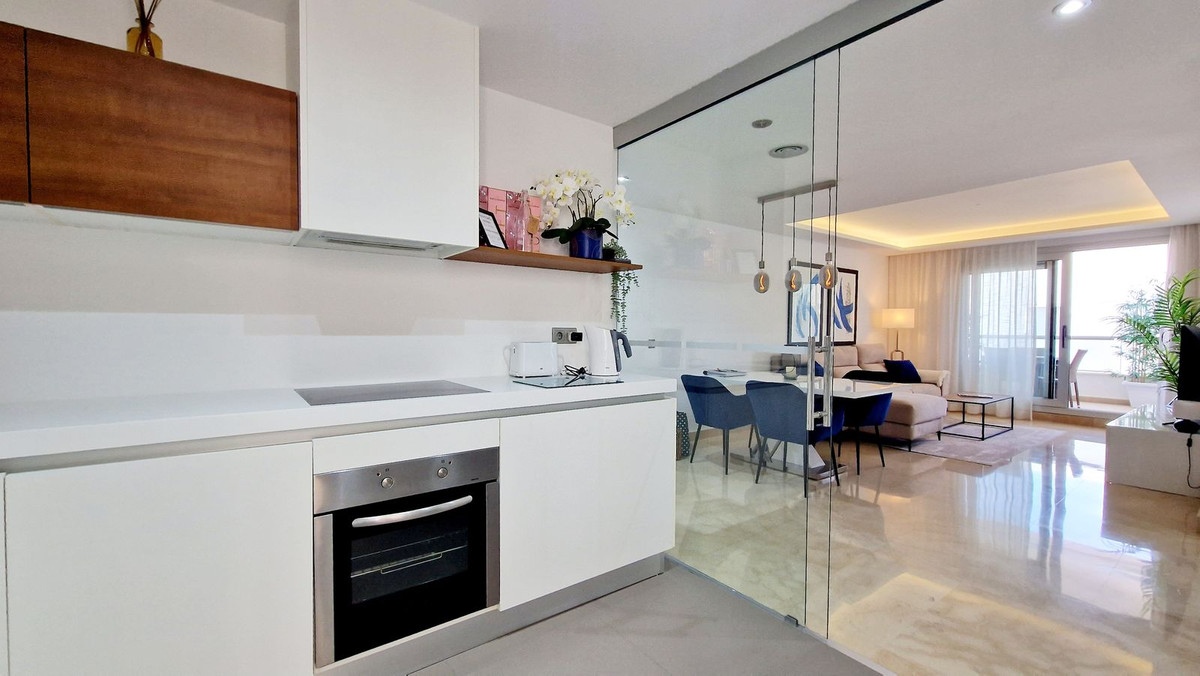 Aticos de 3 dormitorios en venta en San Pedro de Alc�ntara – R5369218