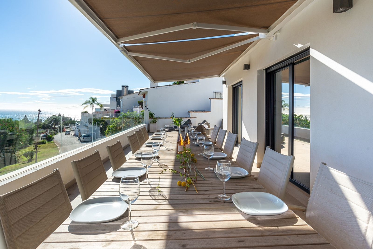 6 bedroom Villas for sale in La Cala de Mijas – R5286430 6 bedroom Villas for sale in La Cala de Mijas – R5286430