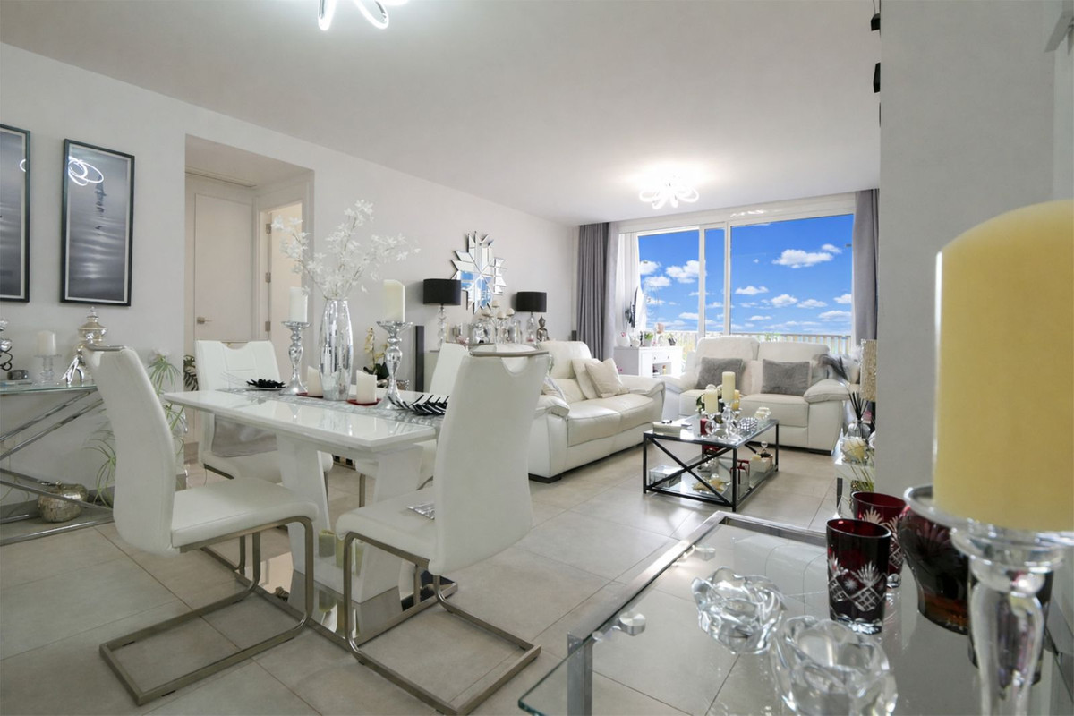Apartamentos de 3 dormitorios en venta en La Cala de Mijas – R5075542 Apartamentos de 3 dormitorios en venta en La Cala de Mijas – R5075542