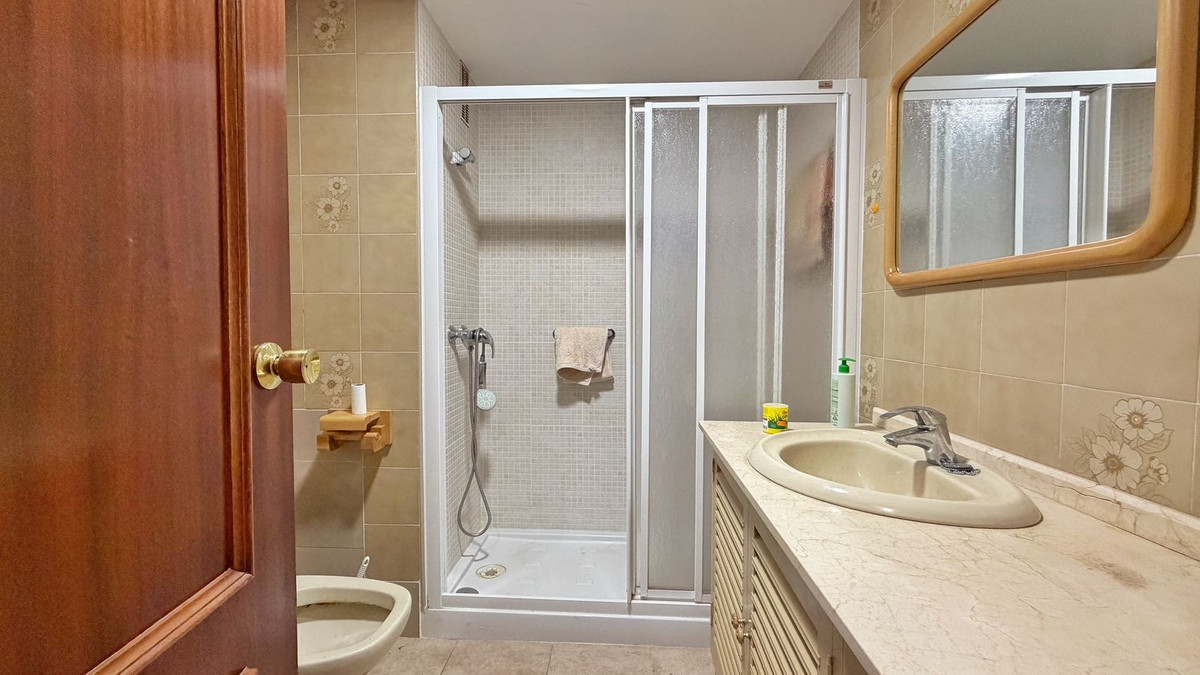2 bedroom Apartments for sale in Marbella – R5379079 2 bedroom Apartments for sale in Marbella – R5379079