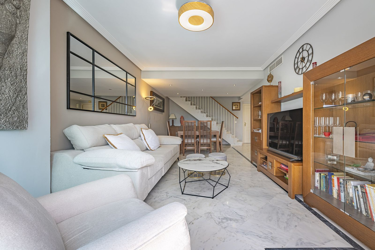 3 bedroom Apartments for sale in Bah�a de Marbella – R4691428 3 bedroom Apartments for sale in Bah�a de Marbella – R4691428