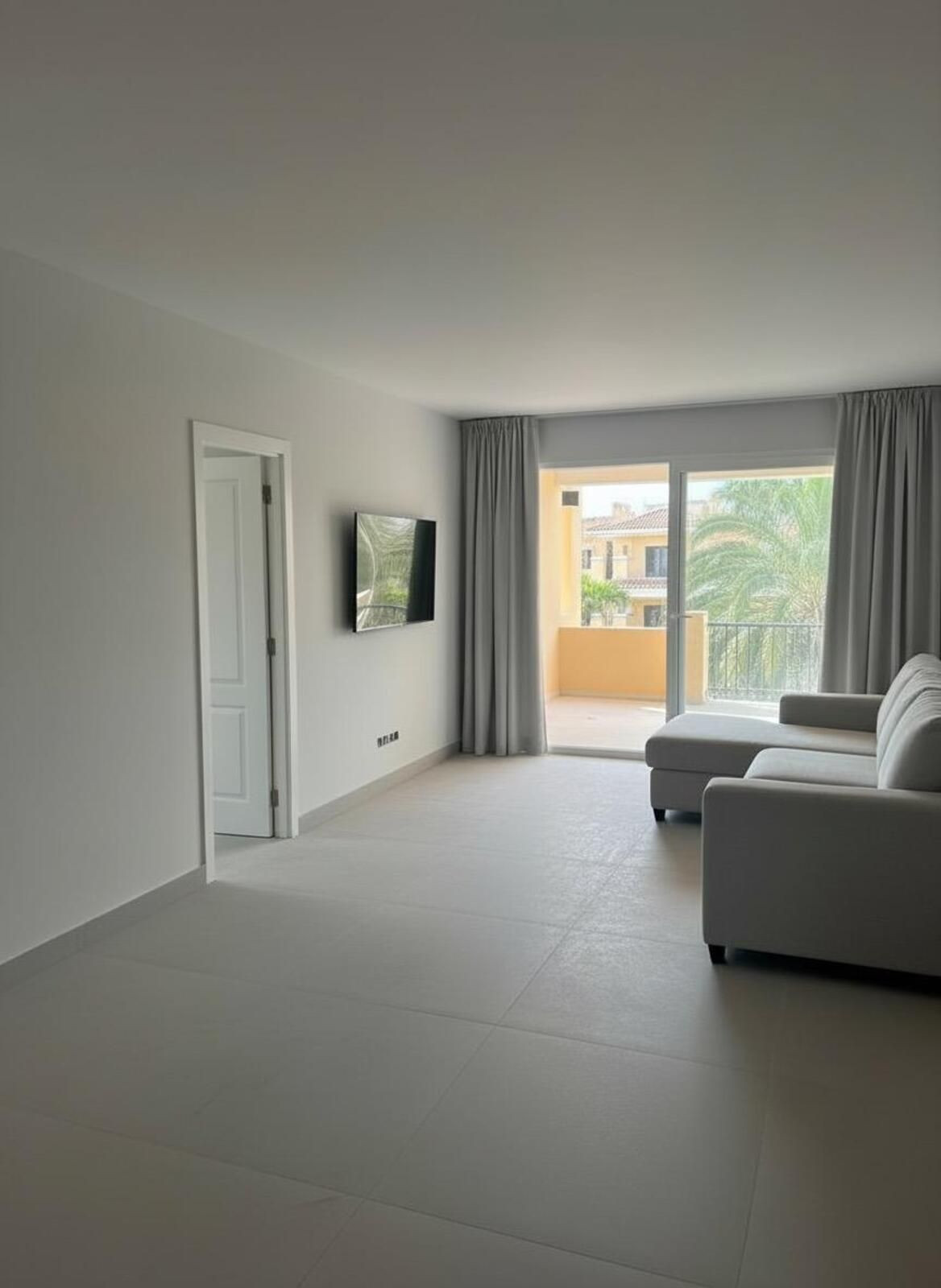 Apartamentos de 3 dormitorios en venta en Nueva Milla de Oro – R5199871 Apartamentos de 3 dormitorios en venta en Nueva Milla de Oro – R5199871