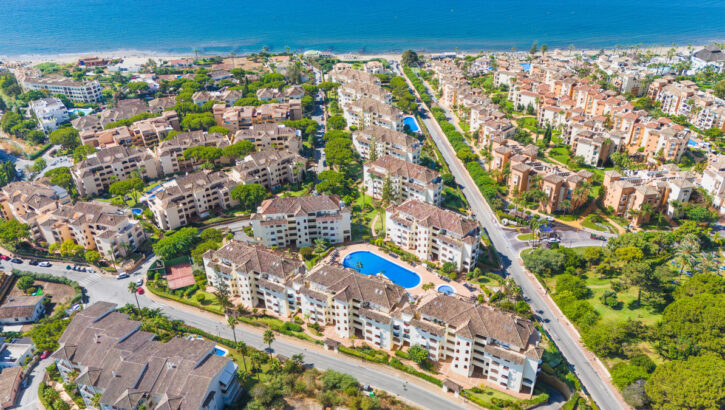 2 bedroom Apartments for sale in Elviria – R5132773 2 bedroom Apartments for sale in Elviria – R5132773 in